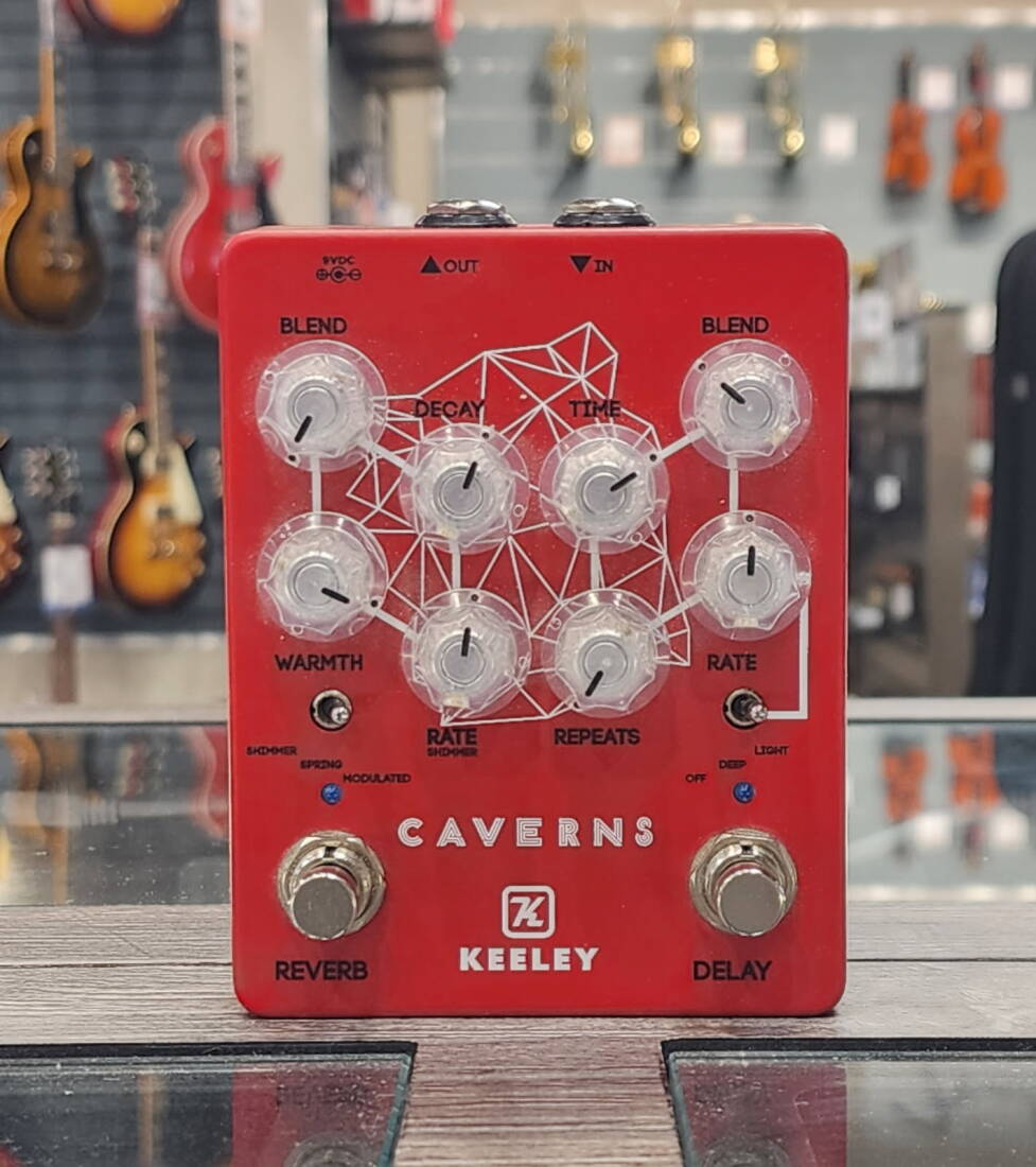 Gear Hunter | Keeley - Caverns Delay Reverb V2 - Custom Red